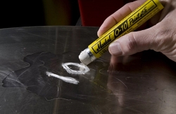 Маркер универсальный для трудных поверхностей Markal O-10 Paintstik (white)