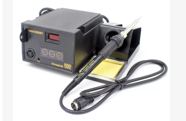 Цифровая паяльная станция Hakko 937 Esd