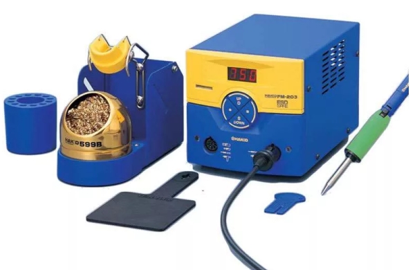 Многофункциональная станция Hakko FM-206
